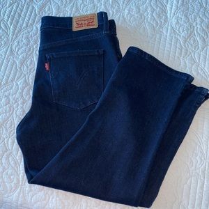 Levi’s capri jeans
